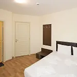 Golden Ina 4* ساني بيتش