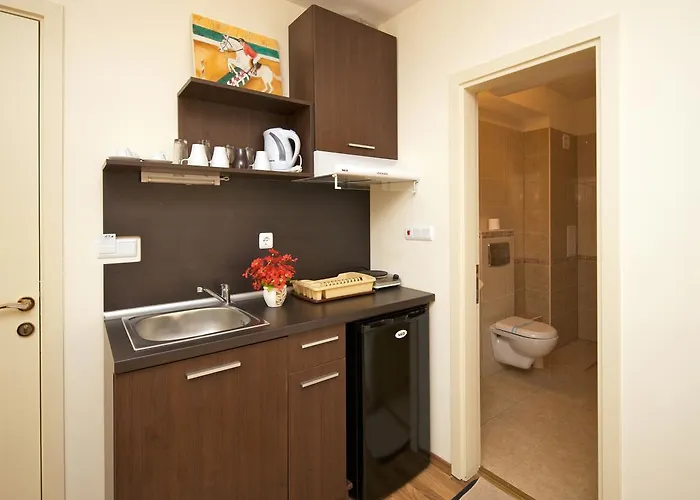 Golden Ina 阳光海滩