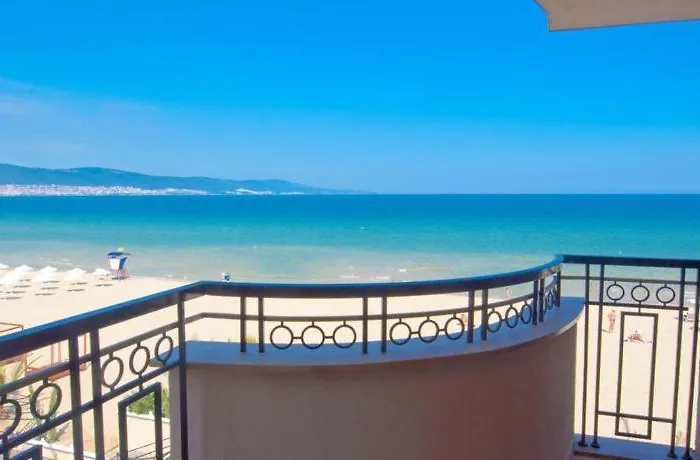 Golden Ina Hotell Slăntjev Brjag