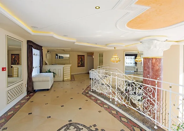 Golden Ina 阳光海滩