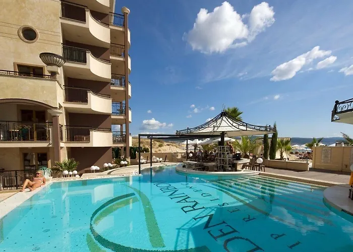 Golden Ina 4* 阳光海滩