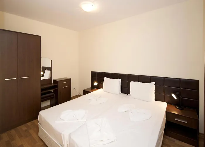 Hotell Golden Ina 4*