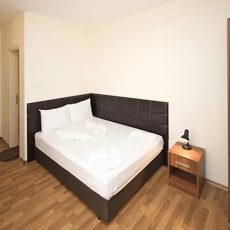Szálloda Golden Ina 4*
