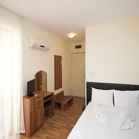 Golden Ina Hotel Sluneční pobřeží