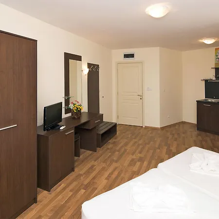 Hotel Golden Ina Sluneční pobřeží
