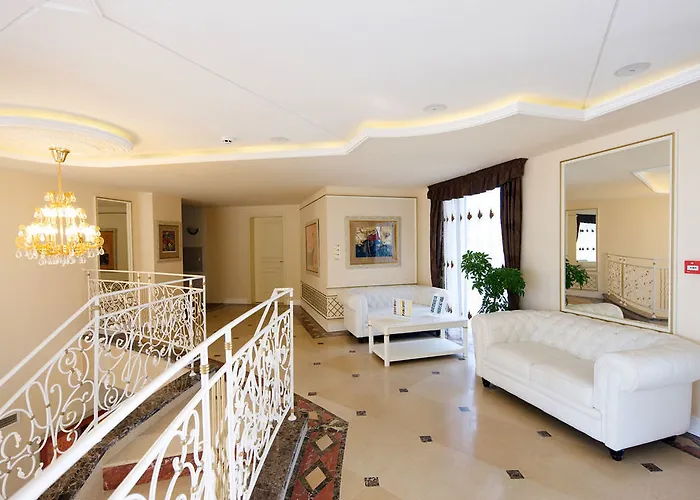 Golden Ina Slăntjev Brjag